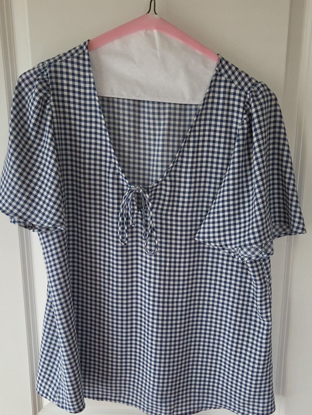 Women's Navy Gingham Tie-Front Short Sleeve Top
